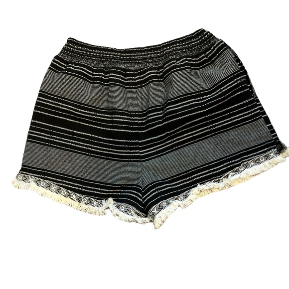 Hem & Thread Boho Shorts - Picture 3 of 7